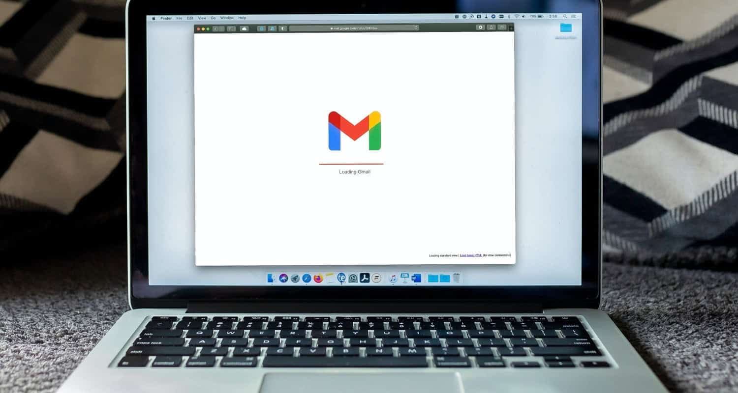 8 Best Free And Paid Fake Email Sender Services | Latest