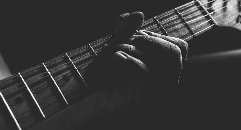 Best Guitar YouTube Channels For Beginners And Experts