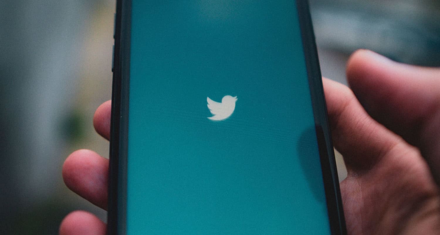 8 Fake Tweet Generator Sites [Best Of The Year 2024]