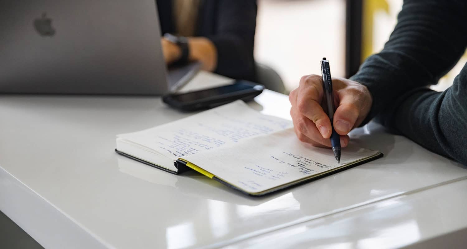 4 Easy Methods To Add Notes To A PDF Online Or Offline