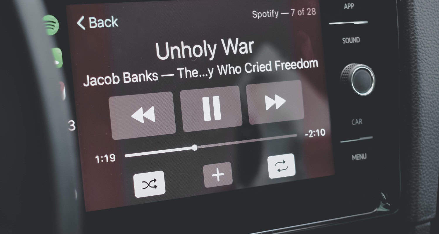 How To Watch Netflix On Apple CarPlay [Complete Guide]