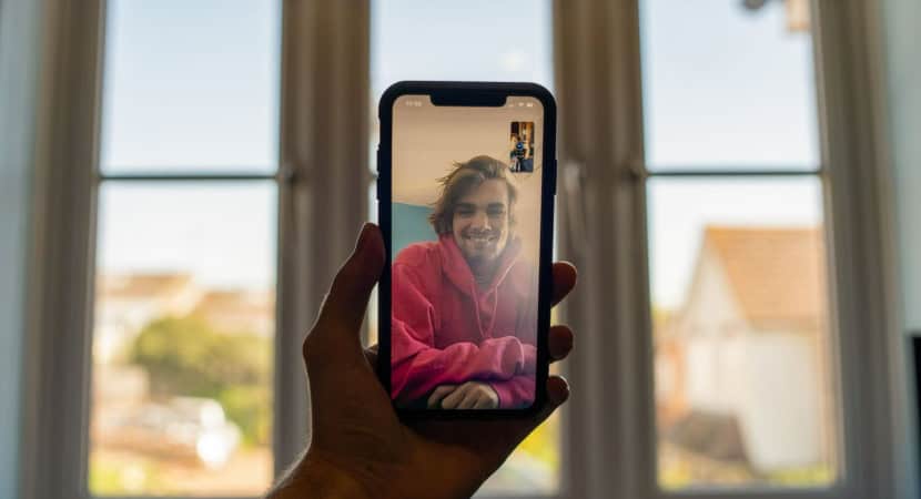 Top 5 Random Numbers To Facetime Or Call When Bored