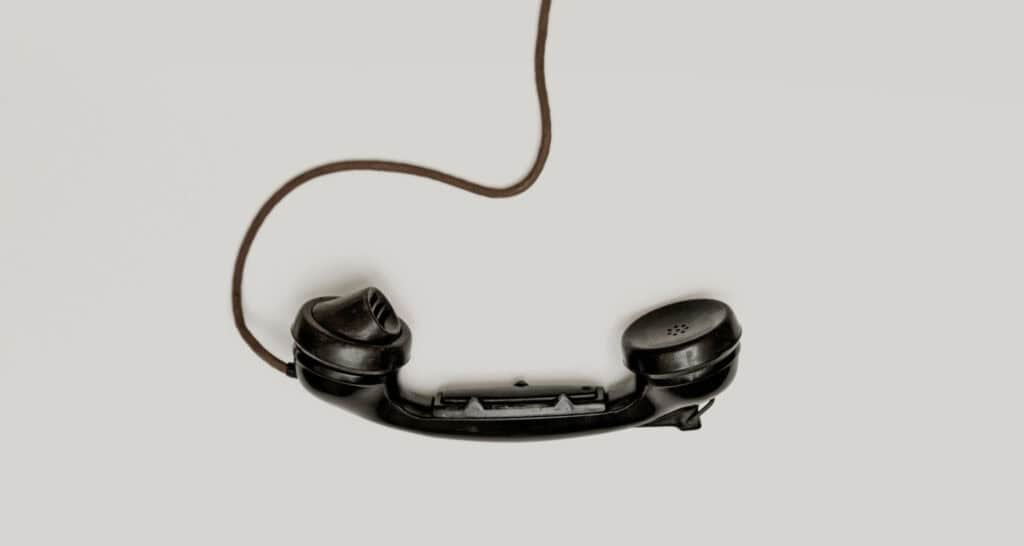 List of Best Call Waiting App for Android and iOS | 2024