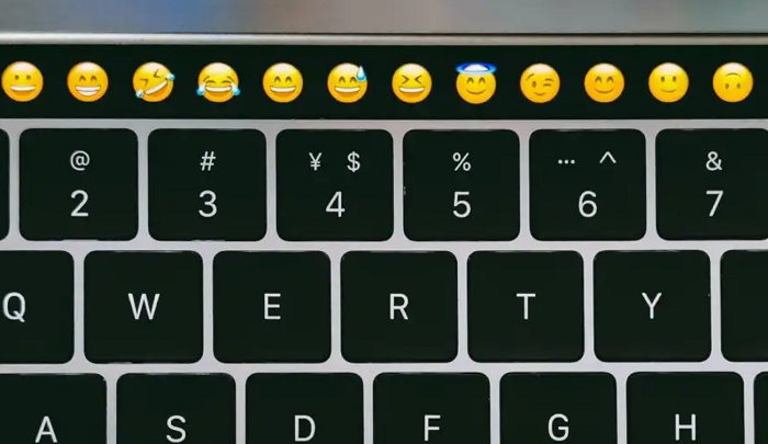 macbook pro emojis