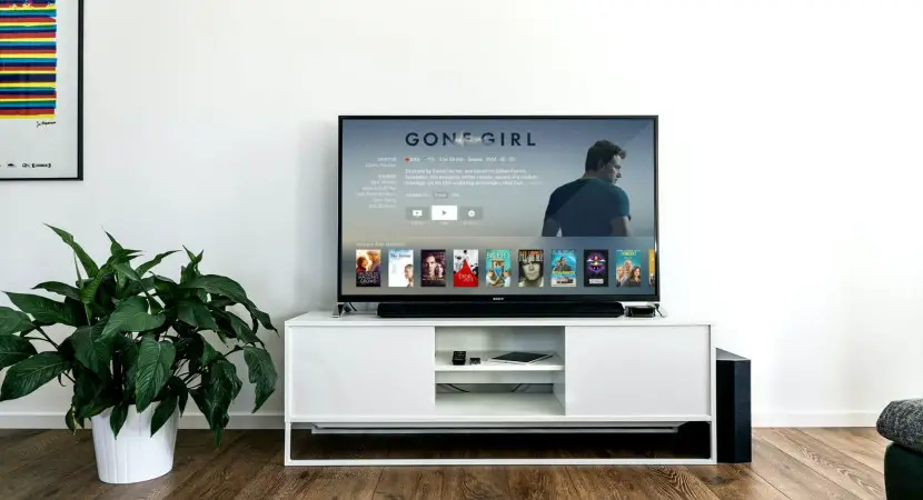 apple tv vs chromecast with google tv