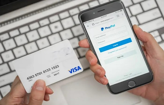 paypal vs credit card
