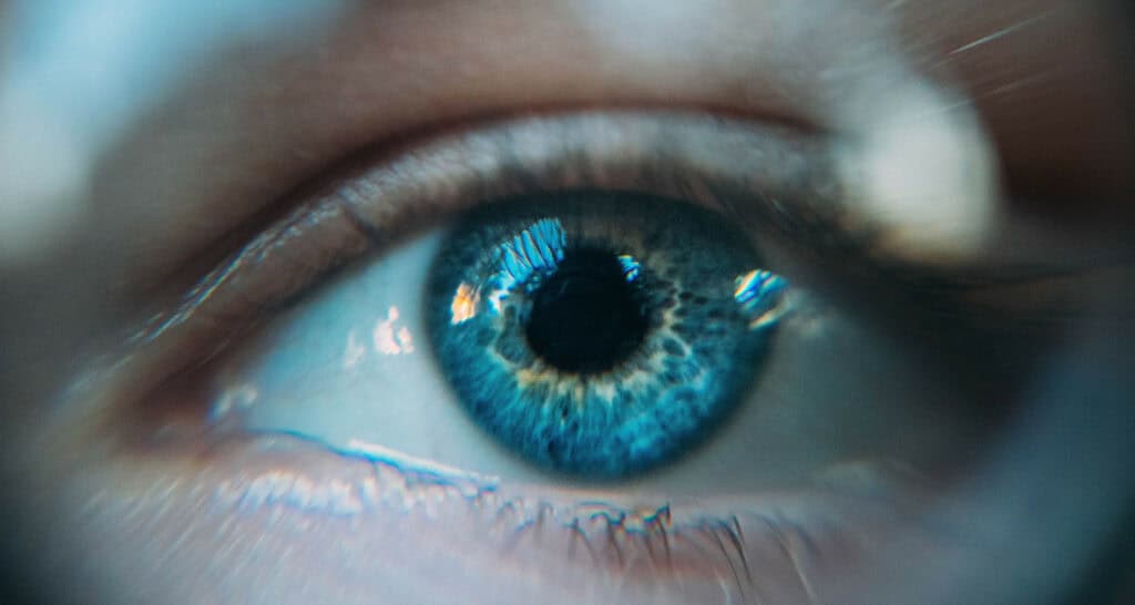 10 Best Apps To Change Eye Colour For Android And iOS