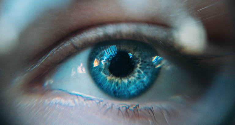 apps to change eye colour