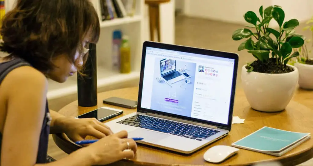 Studying Online: How the Pandemic Changed Education
