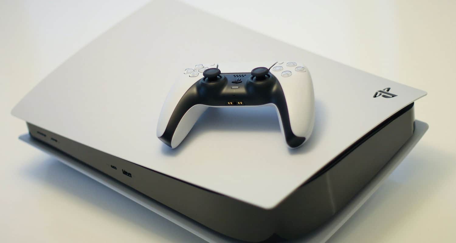 How to Add Xbox Friends on PS5? Full Guide