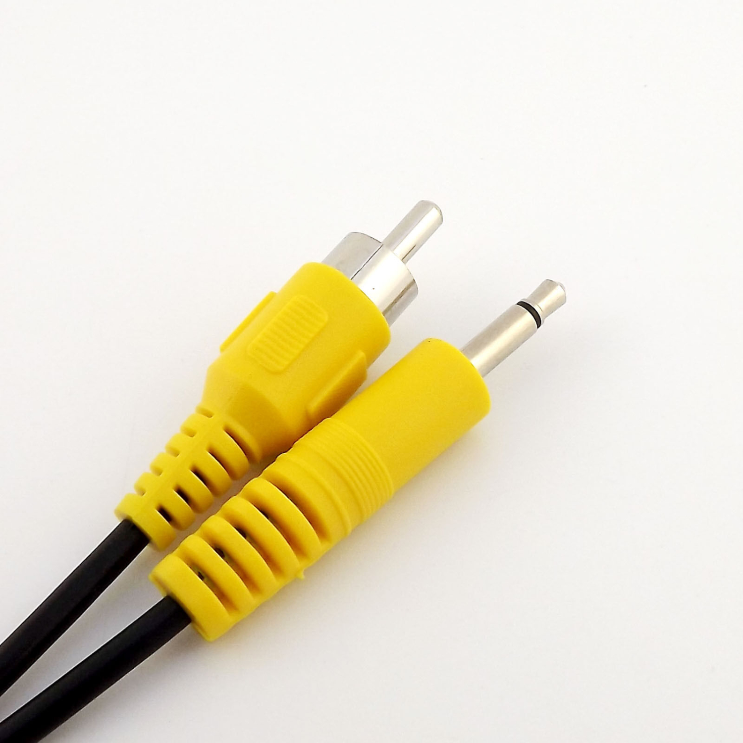 yellow rca jack cable