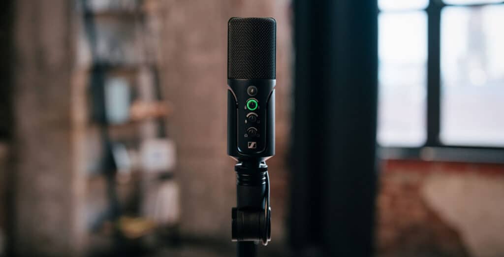 How To Connect A USB Mic To Xbox One? Full Guide