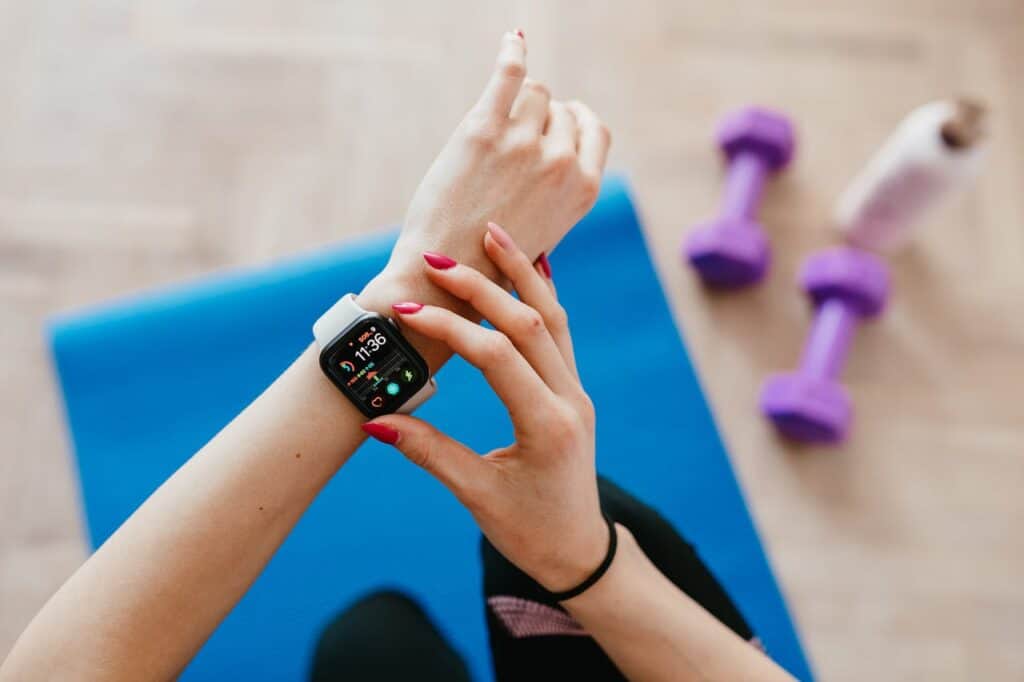 Smartwatches That Keep Your Heart Racing and Your Style On Point During Workouts