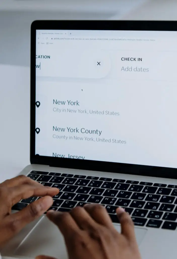 Smart Locks That Will Make Airbnb Hosting a Breeze for Remote Management